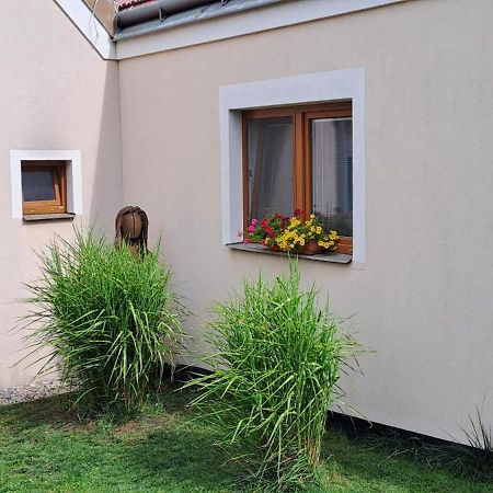 Villa U Ječmínka Hlohovec Exterior foto